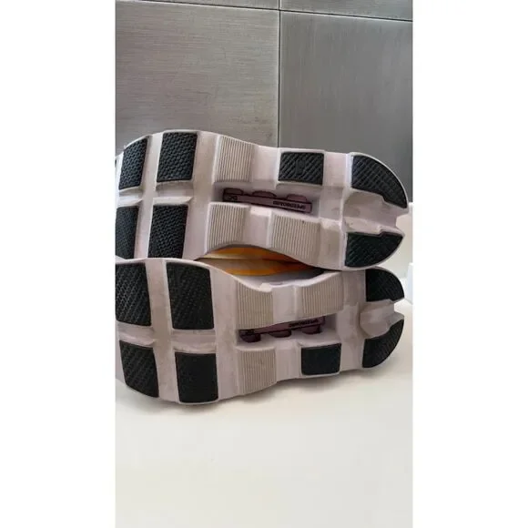 On Cloud CloudMonster Blonde Fade Running Shoe Sz. 10 Ladies Active Gym Sneaker - Picture 9 of 11